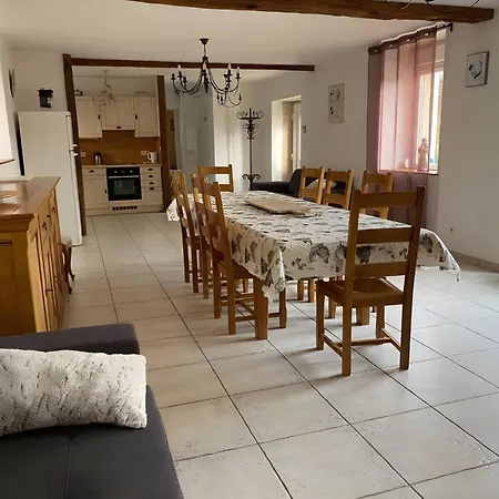La Grange De Bed & Breakfast