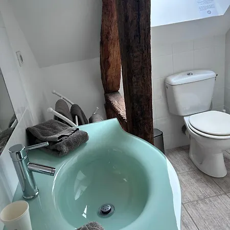 La Grange De Bed & Breakfast 3*