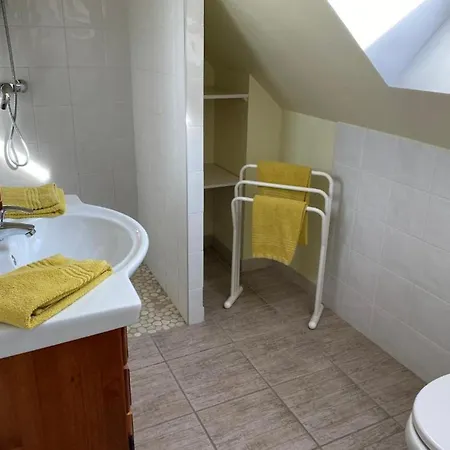 La Grange De Bed & Breakfast Flavigny